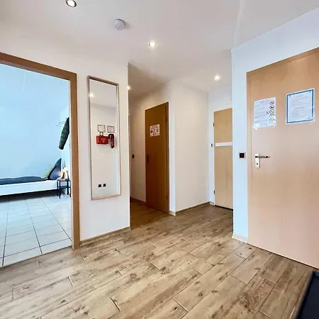 Apartment 3-room Work &